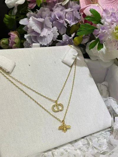 Dior Diorama Bee Pendant Layered Necklace