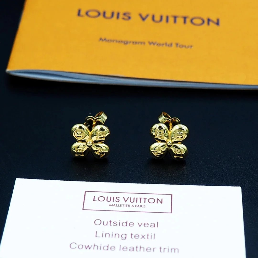 Louis Vuitton Leather Earrings - 006708