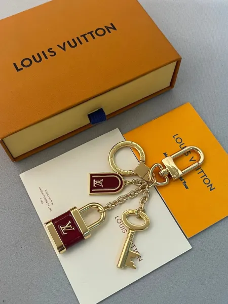Louis Vuitton Monogram Lock Keychain Burgundy Gold Accessories - 2
