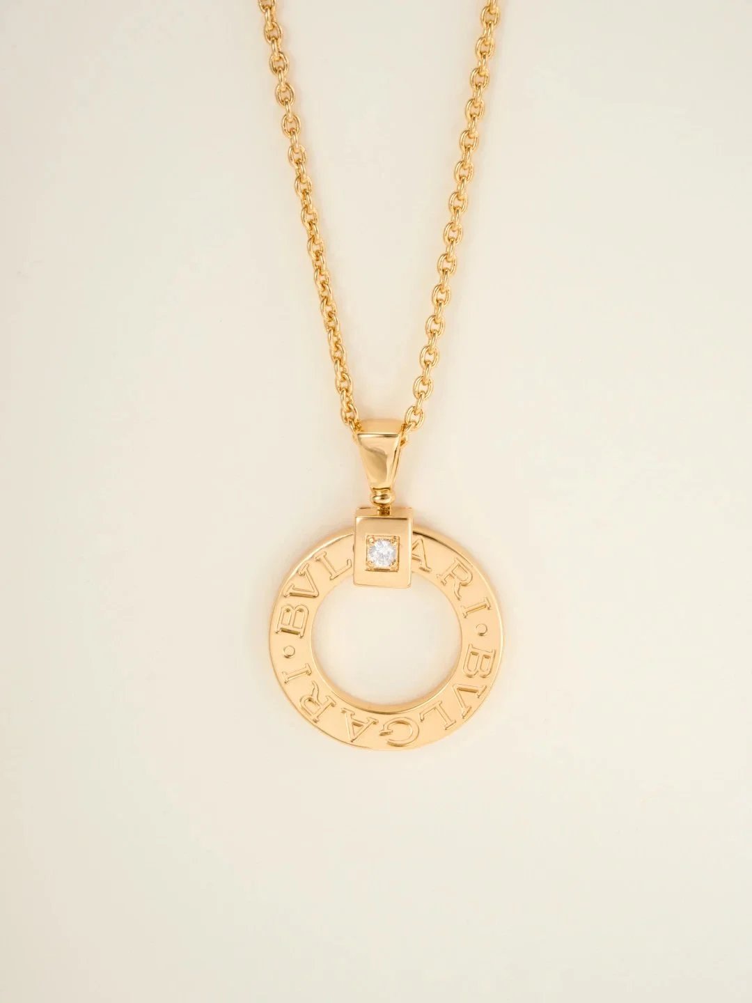 Bvlgari Bvlgari Diamond Openwork Pendant Necklace - 007547