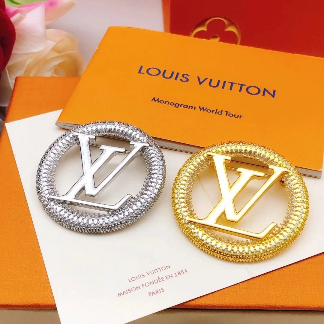Louis Vuitton Monogram World Tour Circle Brooch [2 styles]