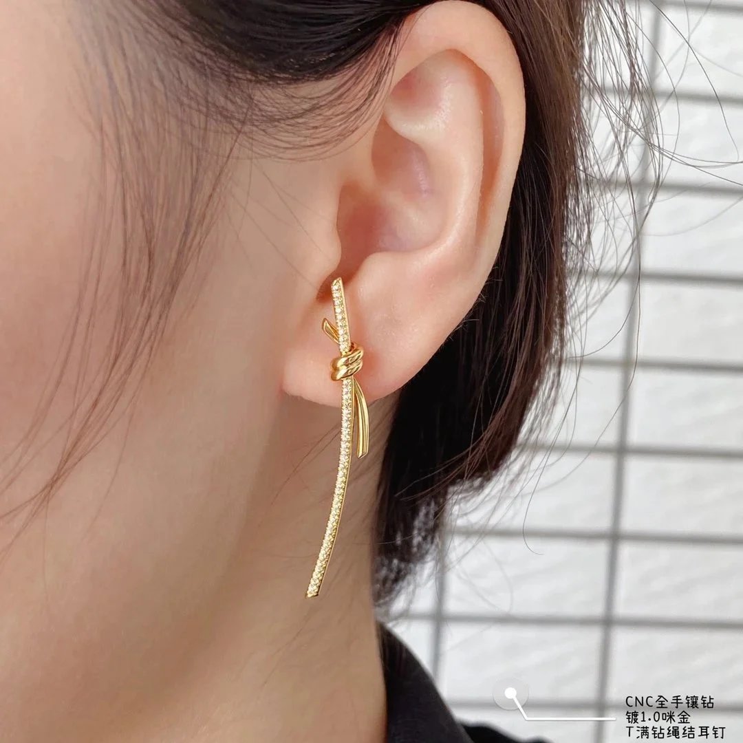 Metallic Fashion Earrings - 006477