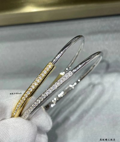 Cartier LOVE Bangle Bracelet [2 styles]