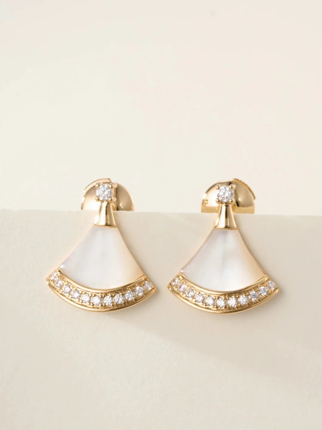Bvlgari Diva's Fan Earrings [3 styles]