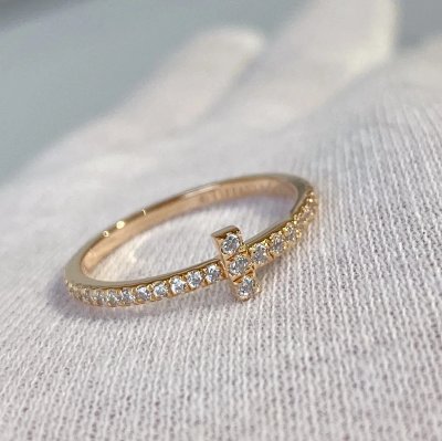 Tiffany & Co. T Wire Diamond Ring