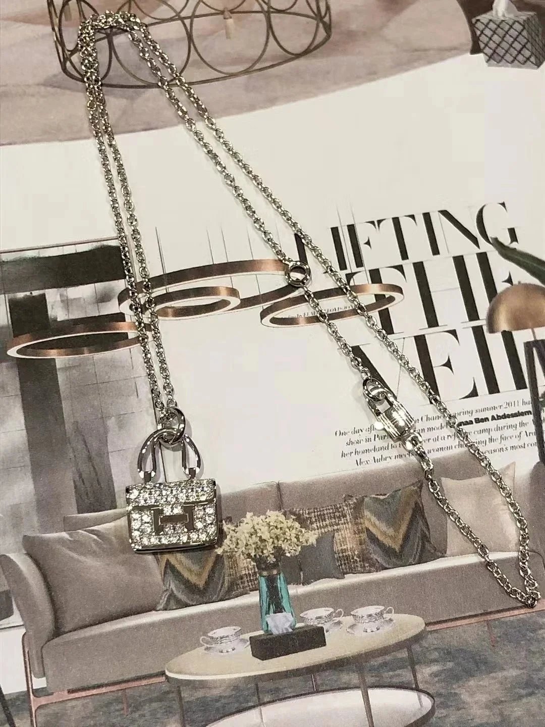 Hermès Mini Kelly Bag Pendant Necklace Silver Pave Diamond Necklace Jewelry - 9