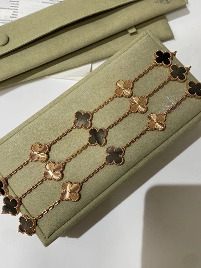 Van Cleef & Arpels Alhambra Long Necklace
