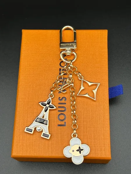 Louis Vuitton Eiffel Tower & Flower Charm Keychain Silver Jewelry - 6