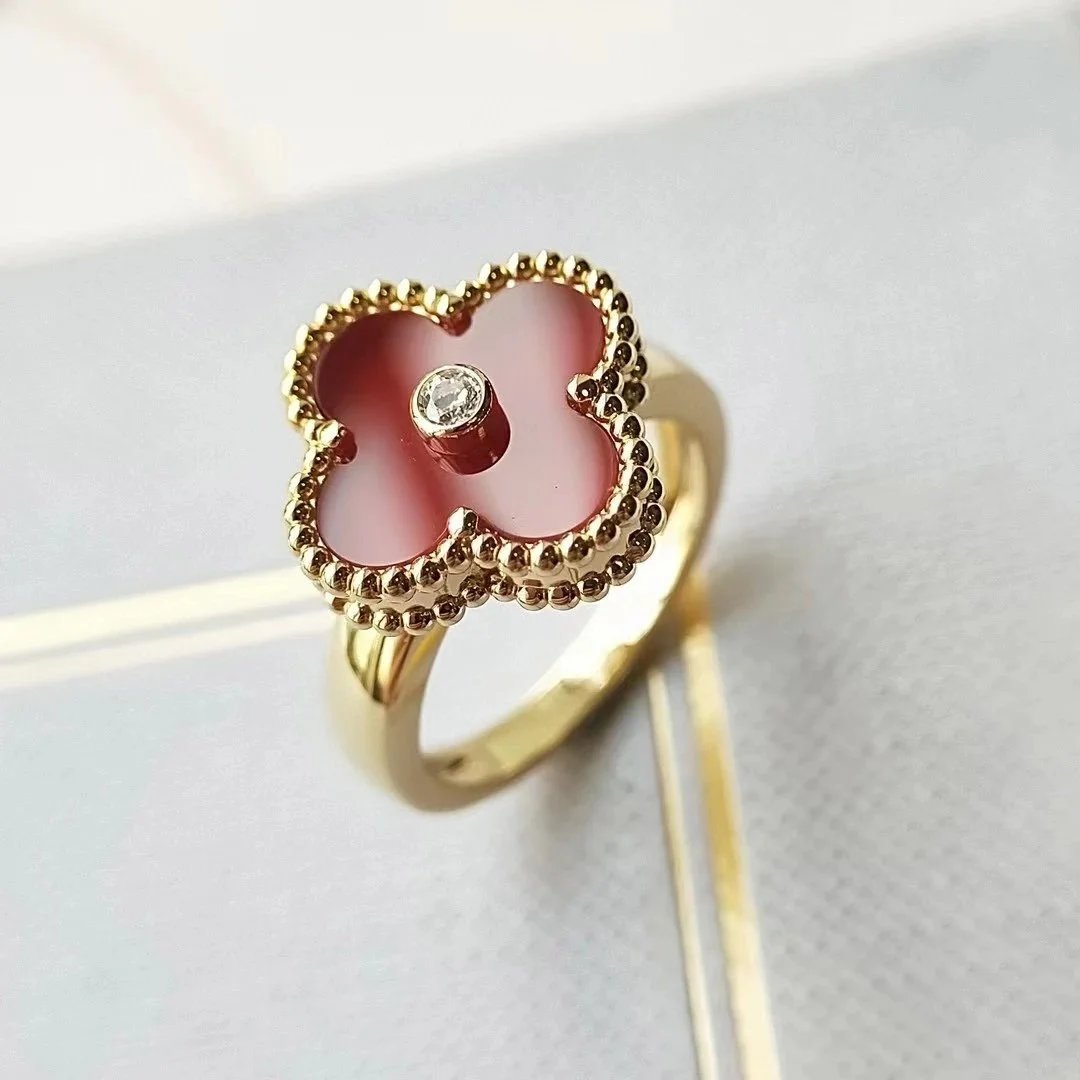 Van Cleef & Arpels Alhambra Ring