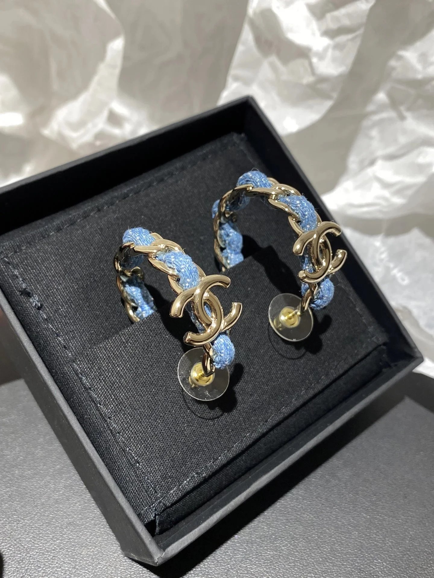 Chanel CC Leather Interwoven Chain Hoop Earrings Collection - 007601