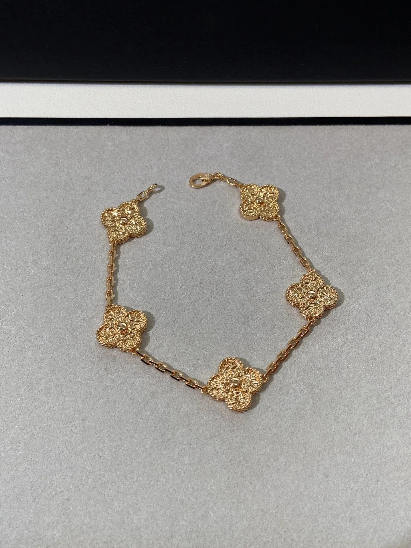 Van Cleef & Arpels Mystery Chain Necklace