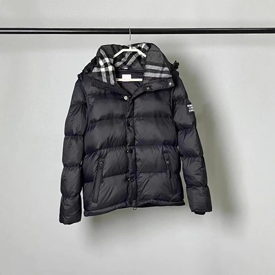 Youth Trend Down Jacket Private Agent WhatsApp +86 13205056391