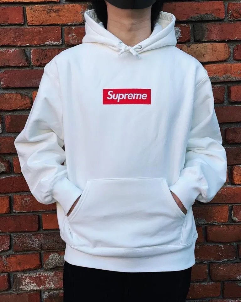 Supreme Logo Sleeve Windbreaker Black Outerwear - 11