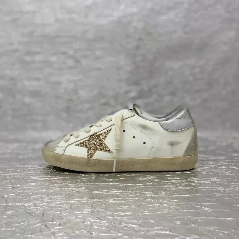 Golden Goose Sneakers Super-Star distressed star-appliqué — 19