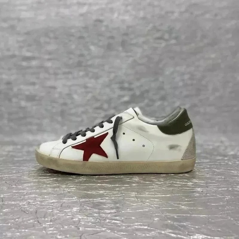 Golden Goose Sneakers Super-Star distressed star-appliqué — 18