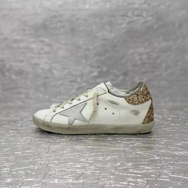 Golden Goose Sneakers Super-Star distressed star-appliqué — 26