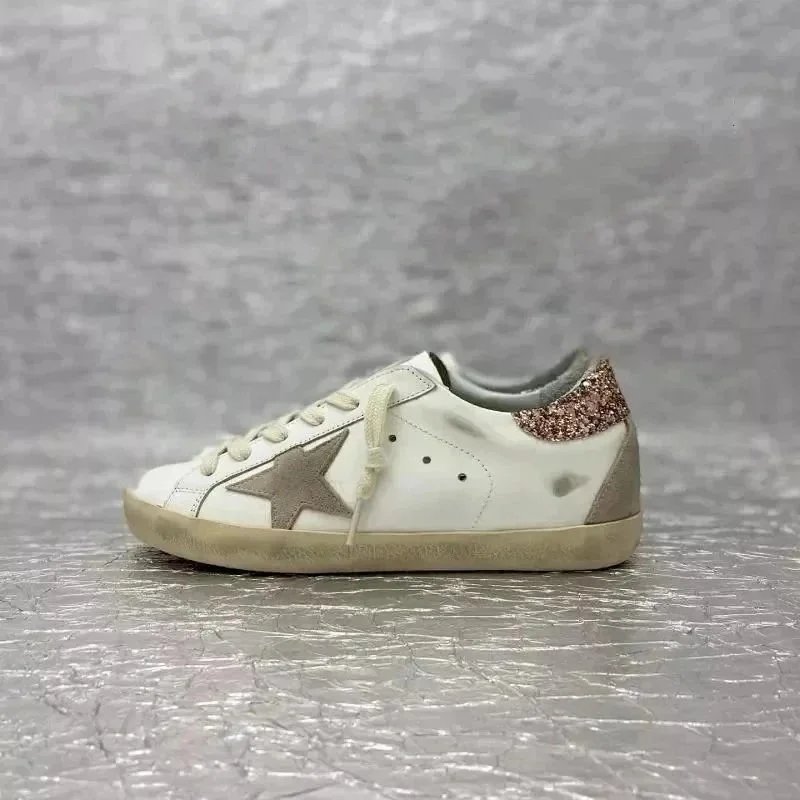 Golden Goose Sneakers Super-Star distressed star-appliqué — 17