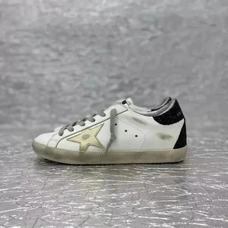 Golden Goose Sneakers Super-Star distressed star-appliqué — 23