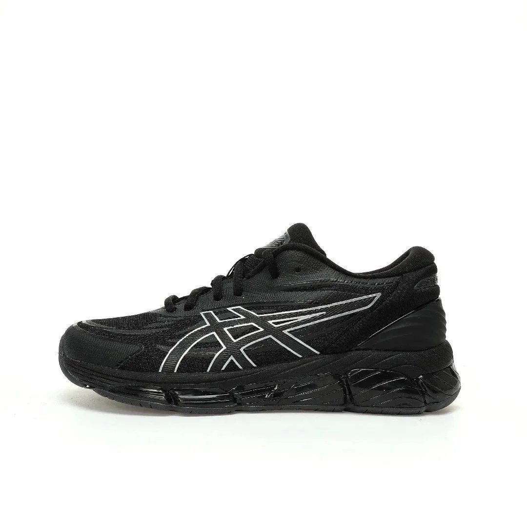 ASICS Sneakers GEL-QUANTUM 360 — Black and white 1203 A 270-021