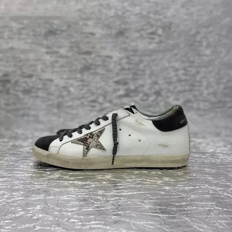 Golden Goose Sneakers Super-Star distressed star-appliqué image 6