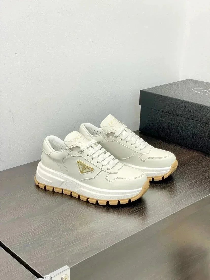 Prada Sneakers Low-Top Triangle Logo image 7