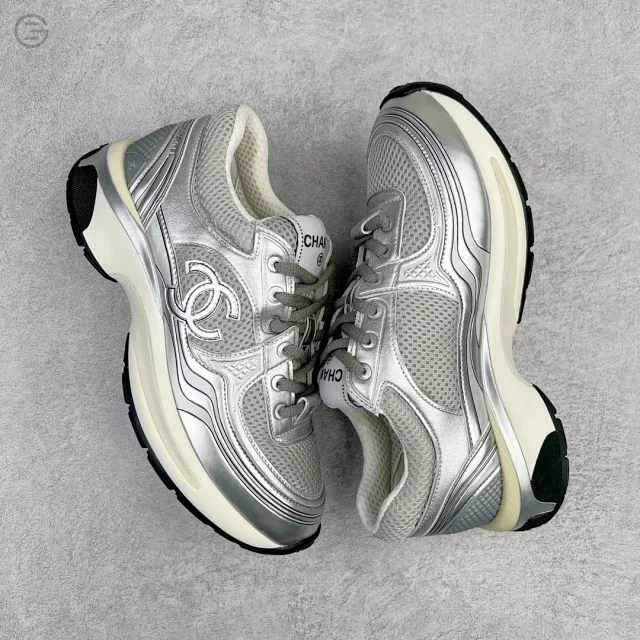 Chanel Sneakers G39792 mesh with interlocking CC logo product detail image 8