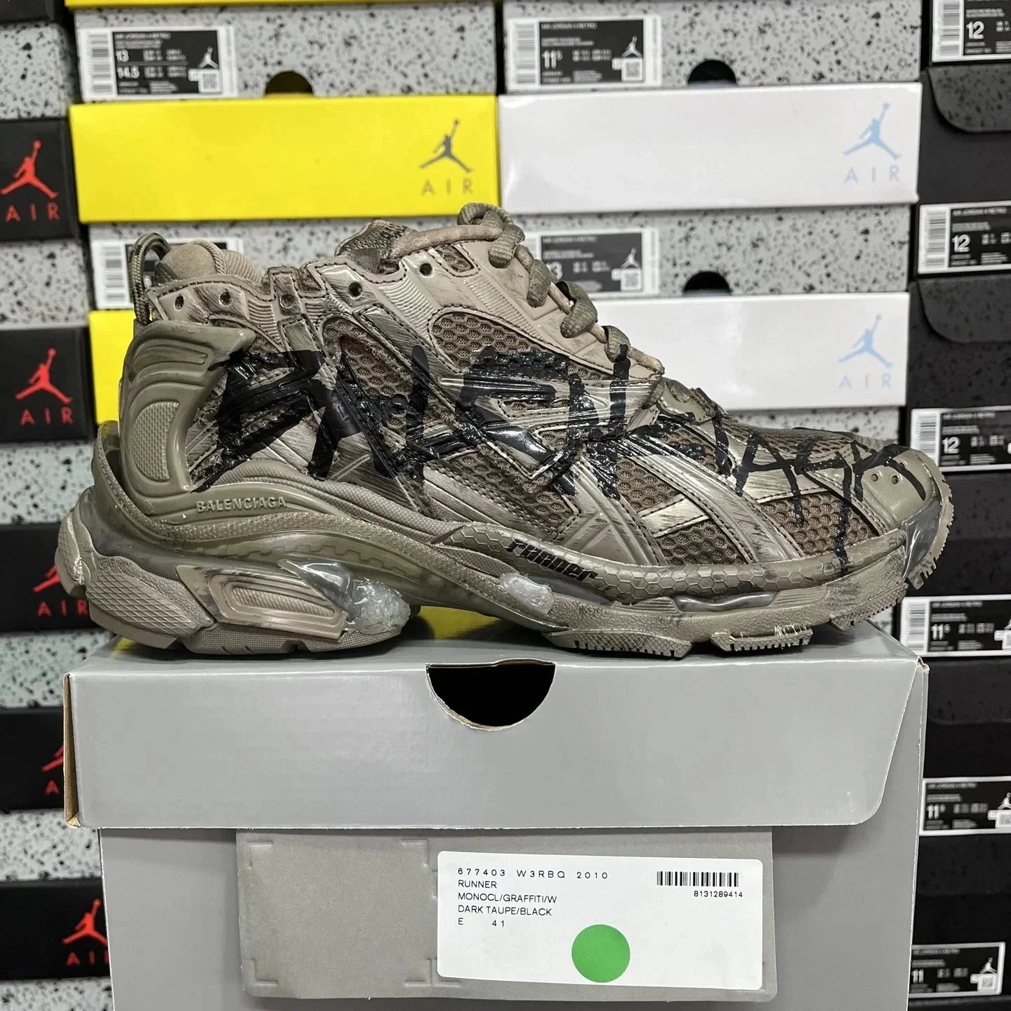 Balenciaga Sneakers Pumper Runner — Seventh-generation brown graffiti 2010