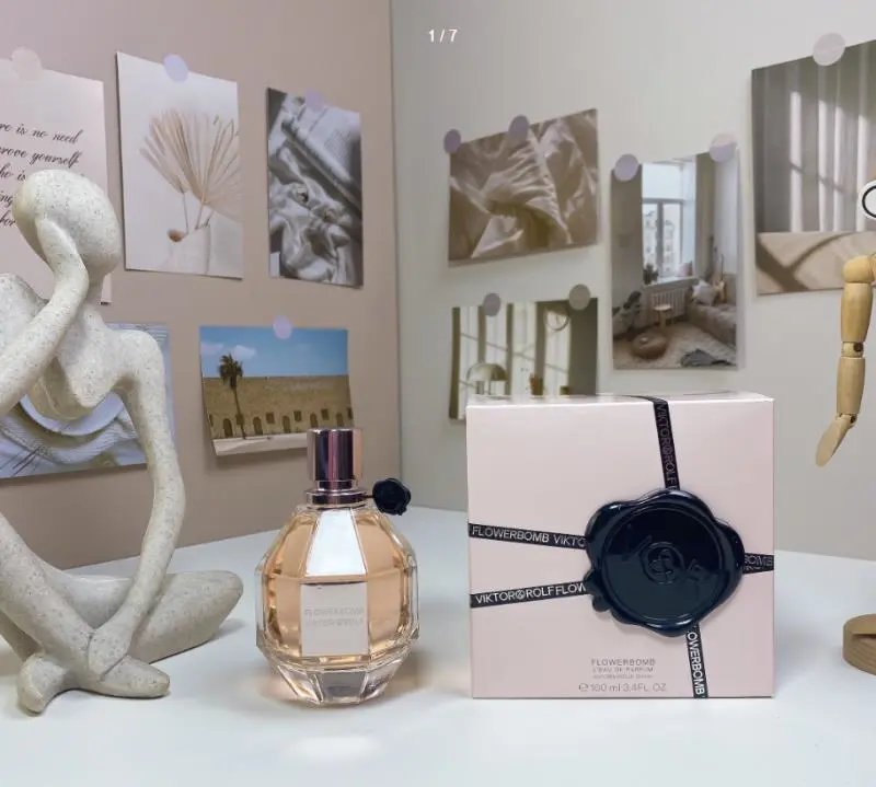 Marc Jacobs Multiple fragrance models — Victor & Rolf Flowerbomb 100ml