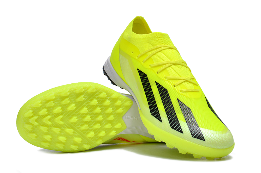 Adidas Predator Football Cleats — 34