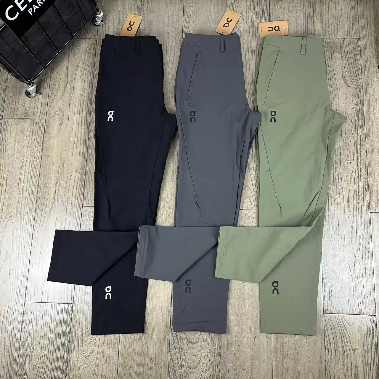 On Trousers Straight-Leg Logo image 1