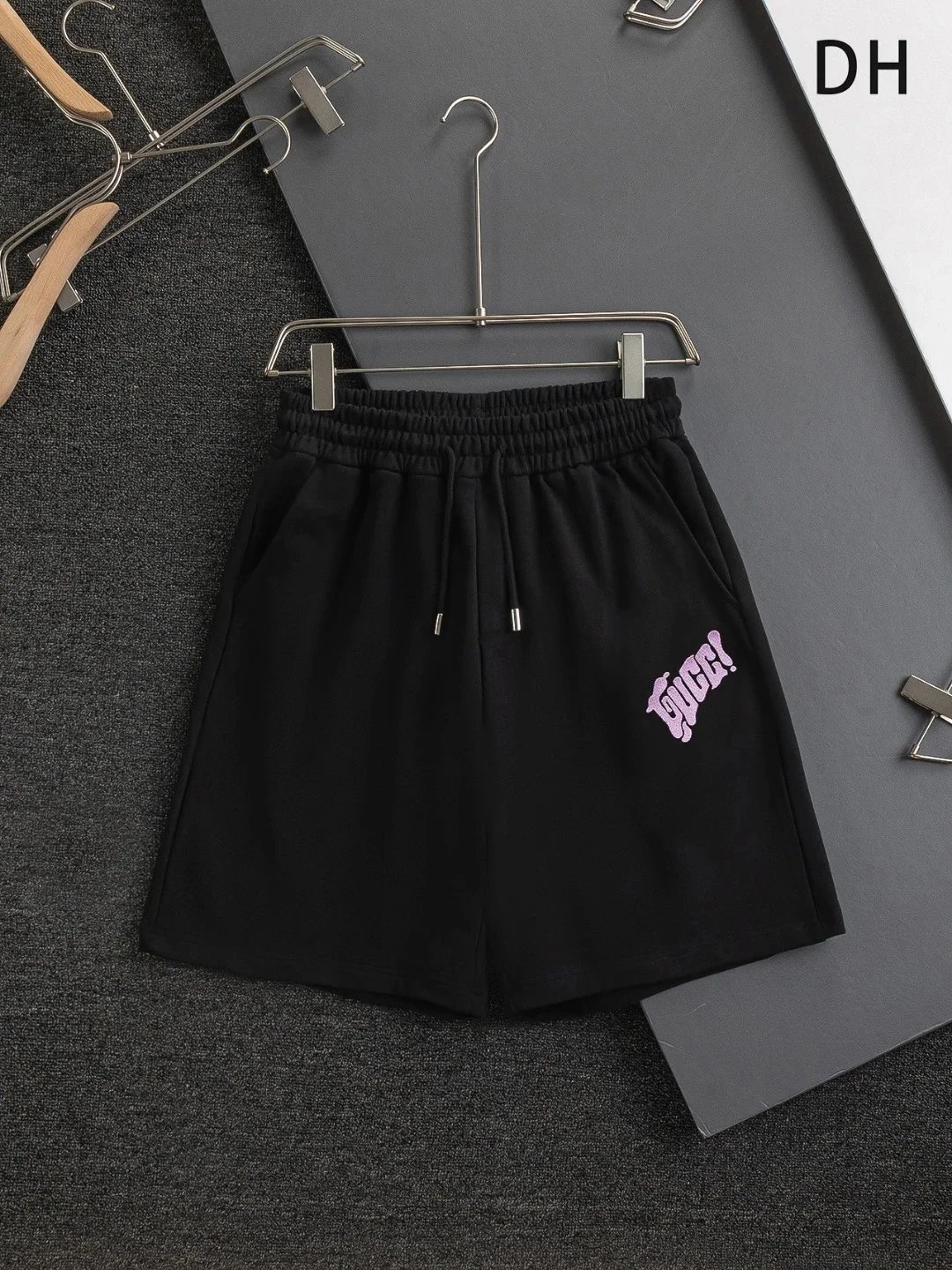 Burberry Shorts Elastic-Waist Drawstring — G*UCCI
