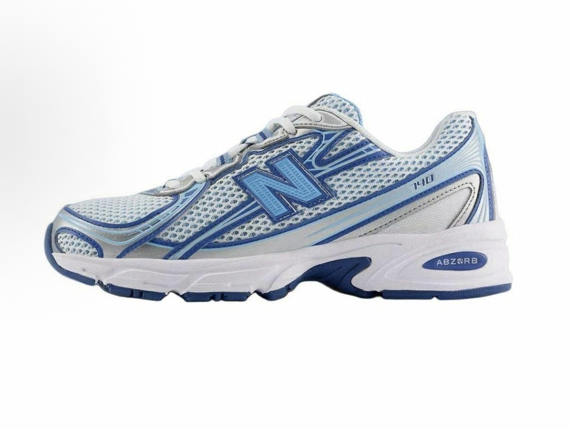 New Balance Sneakers 740 image 3