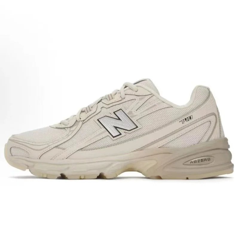 New Balance Sneakers 740 — 18