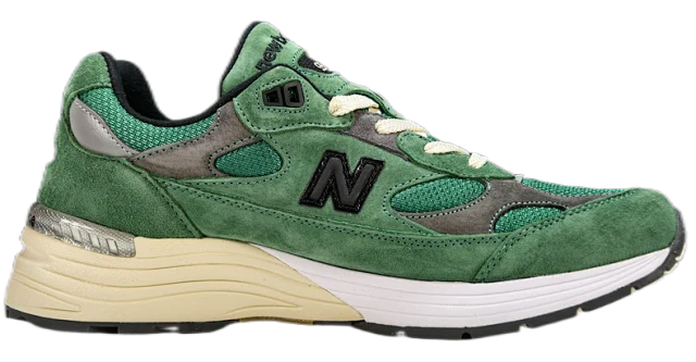 New Balance Sneakers 992 product detail image 1