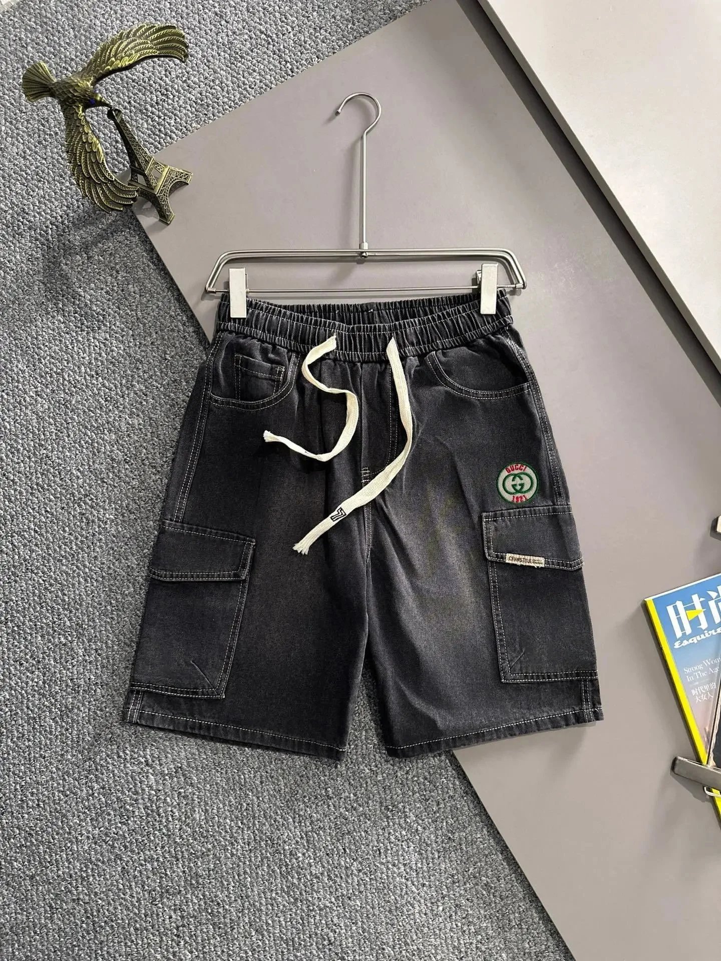 Loewe Shorts Logo Print Drawstring — G*UCCI