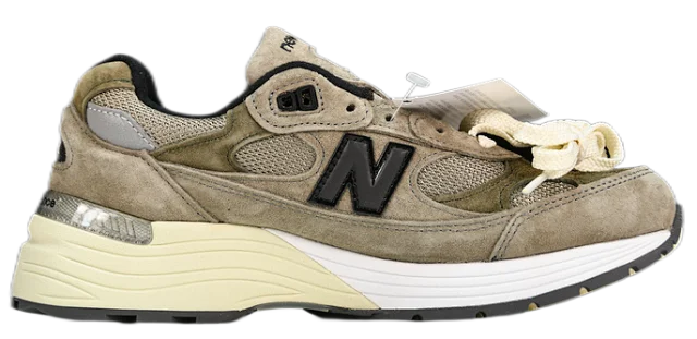 New Balance Sneakers 992 product detail image 10