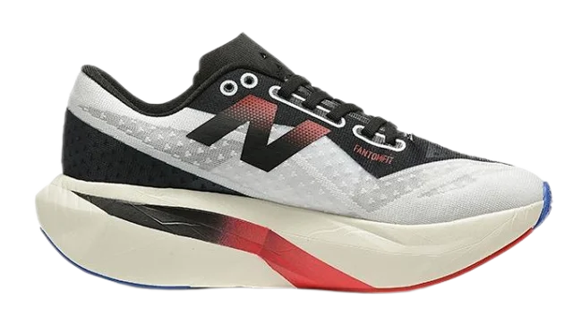 New Balance Sneakers FuelCell Rebel v4 product detail image 2