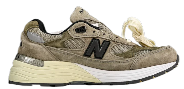 New Balance Sneakers 992 product detail image 9