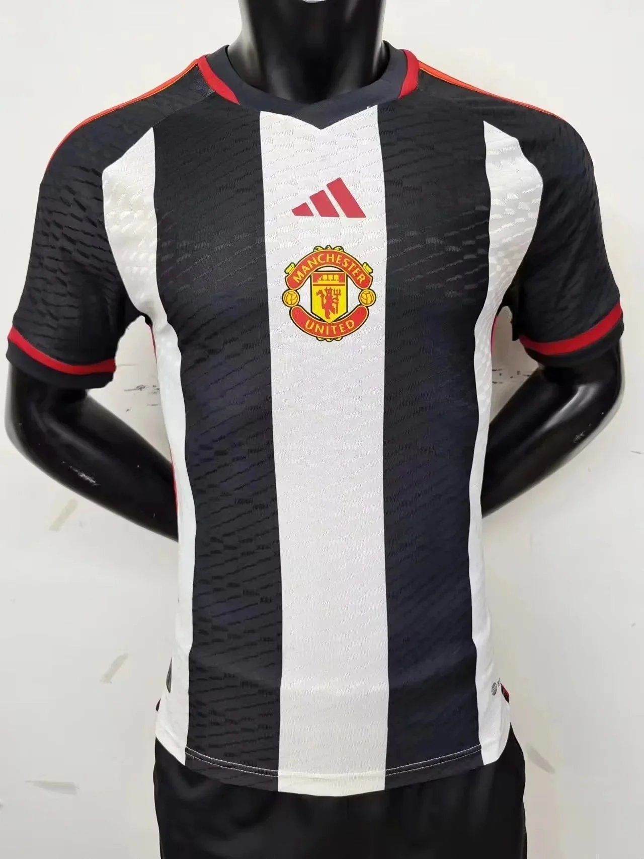 Adidas Football Jerseys Club — 2324 Manchester United black and white