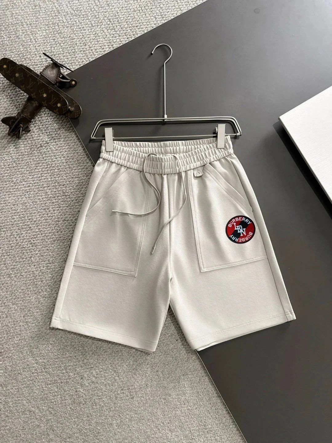 Burberry Shorts Elastic-waist drawstring with patch pockets — BUR*BERRY