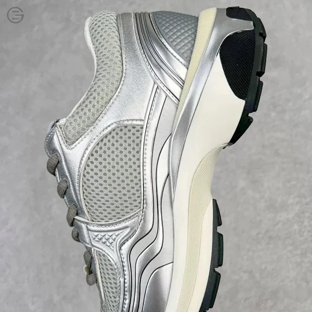 Chanel Sneakers G39792 mesh with interlocking CC logo product detail image 6