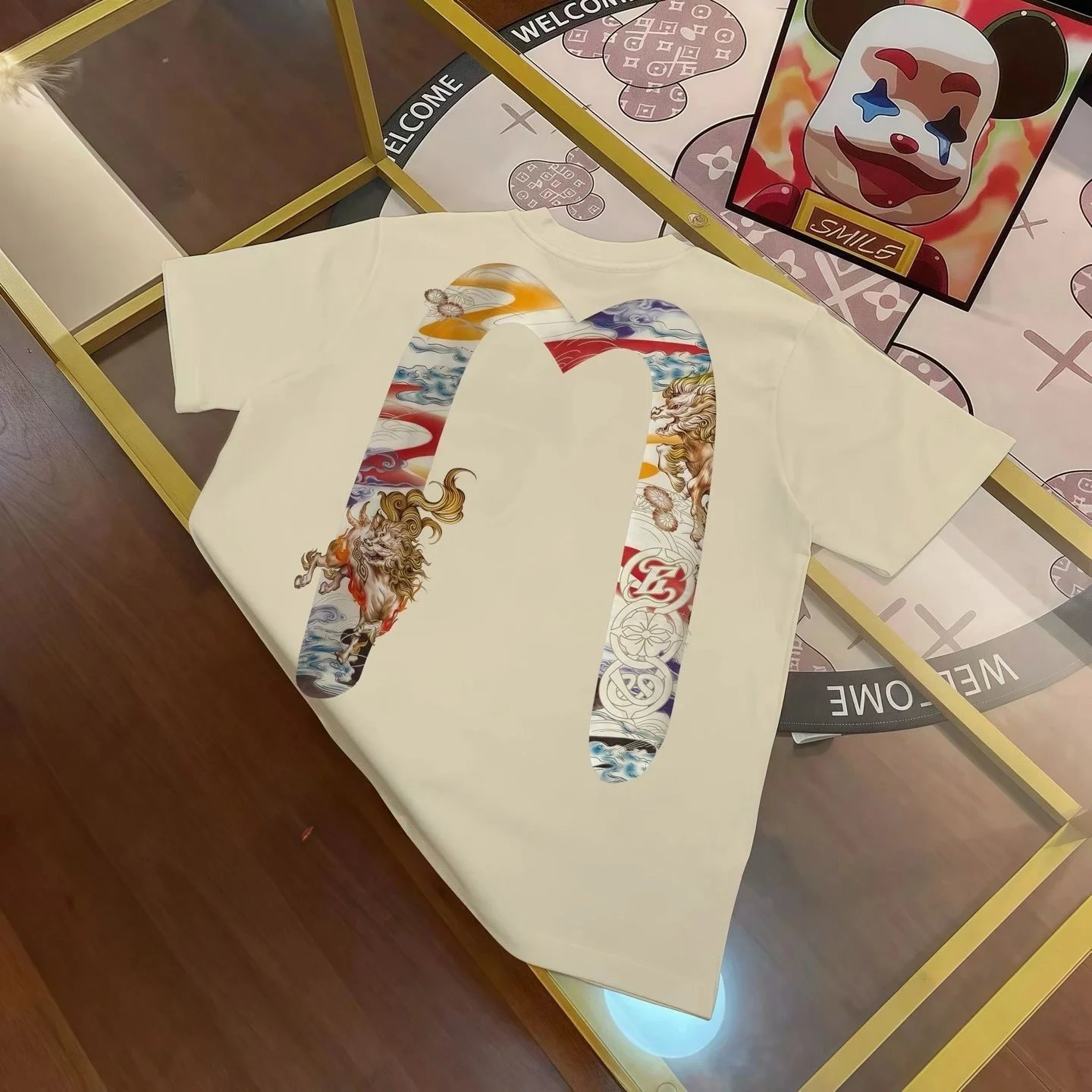 Evisu T-Shirts Short-Sleeve Graphic Print T-Shirt — E V*IS U