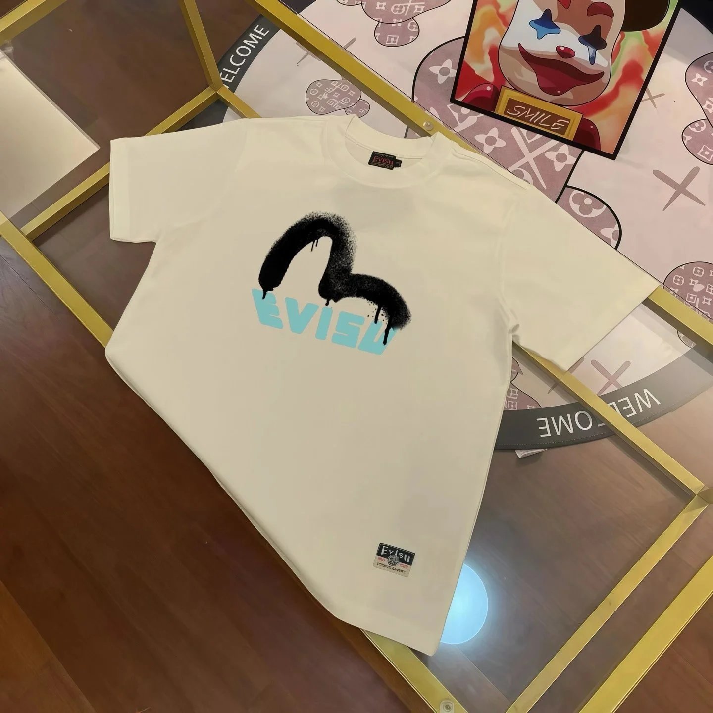 Evisu T-Shirts Short-Sleeve Graphic Print T-Shirt — E VI S*U