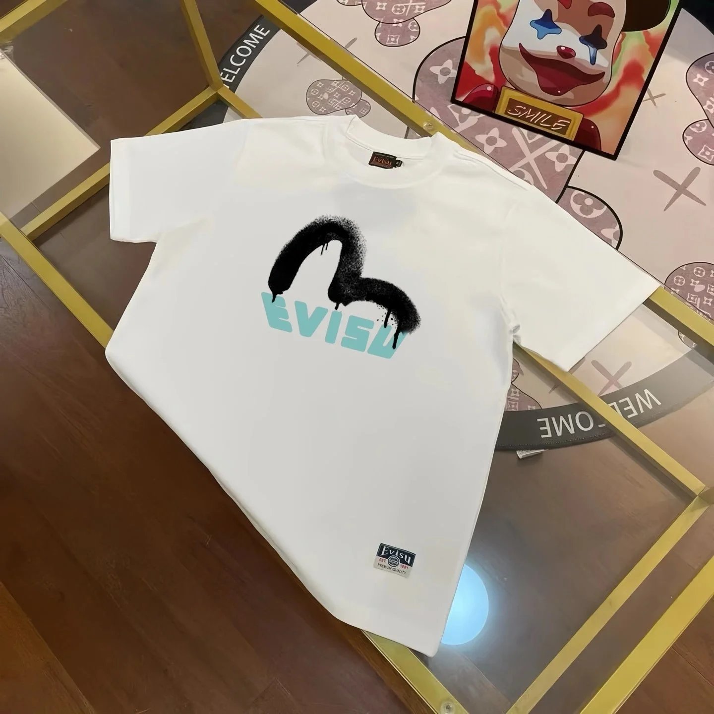 Evisu T-Shirts Short-Sleeve Graphic Print T-Shirt — E V IS*U