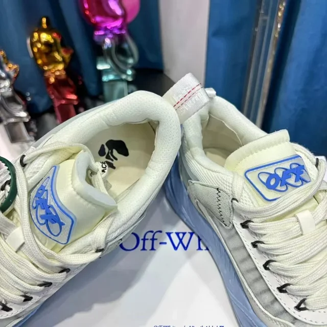 Off-White Sneakers ODSY-1000 product detail image 3