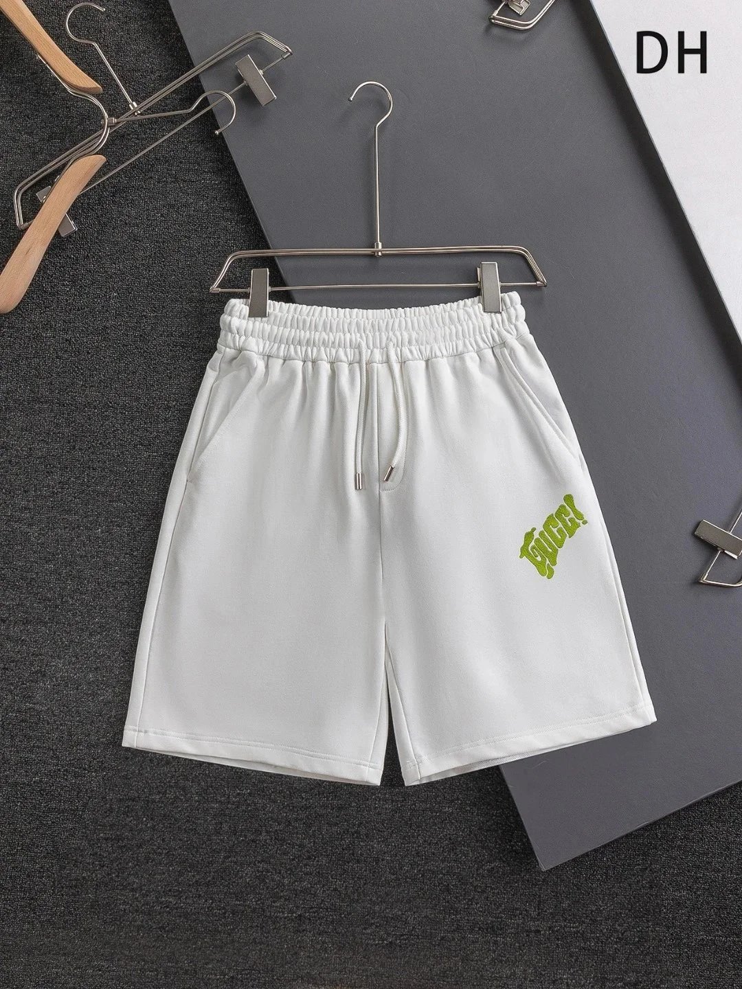 Burberry Shorts Elastic-Waist Drawstring — GU*CCI