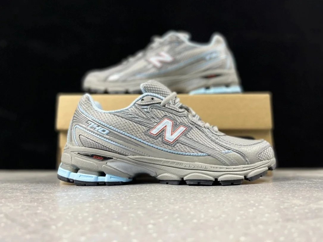 New Balance Sneakers 740 image 12
