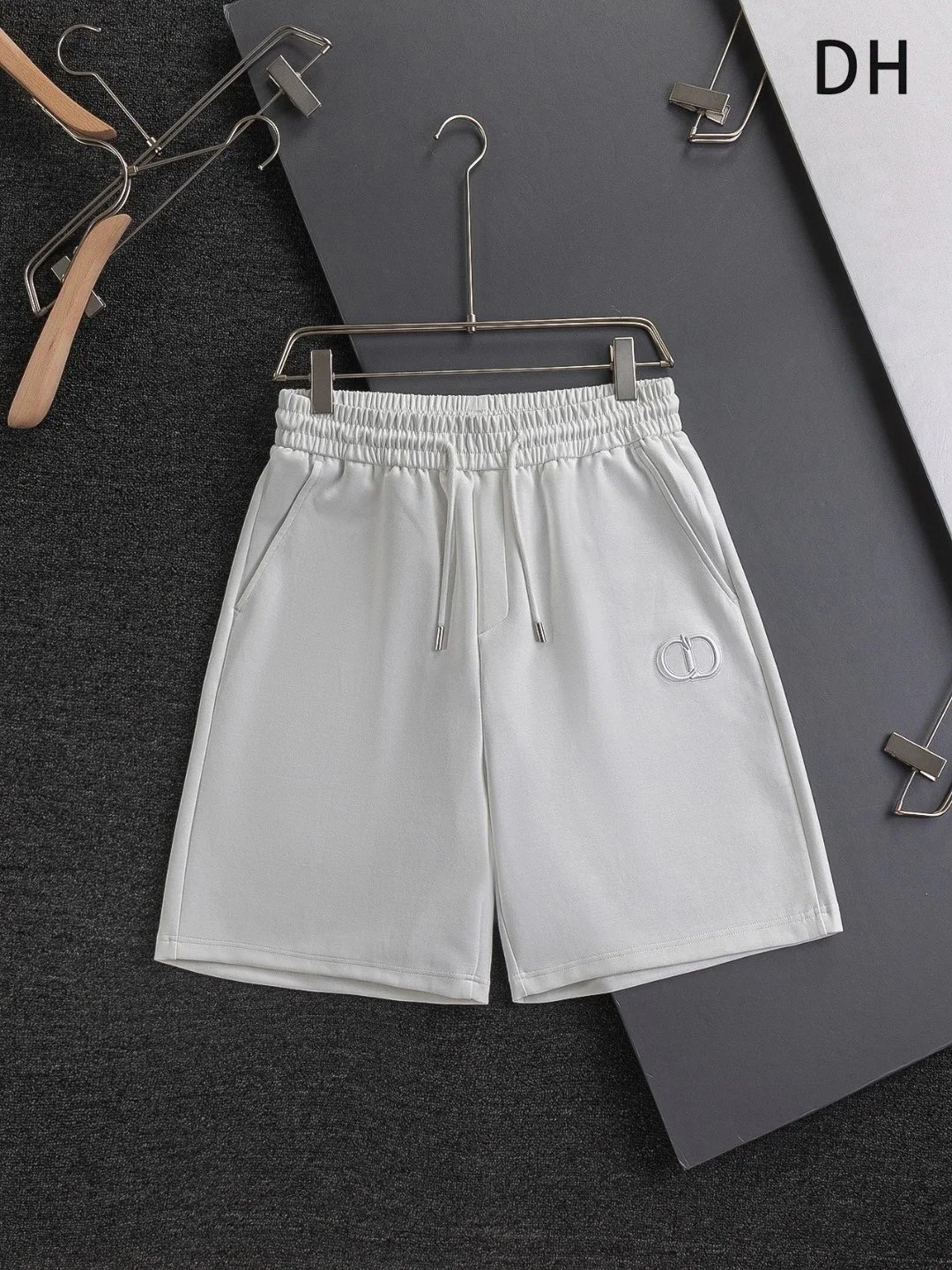 Burberry Shorts Elastic-Waist Drawstring — DI*OR CD