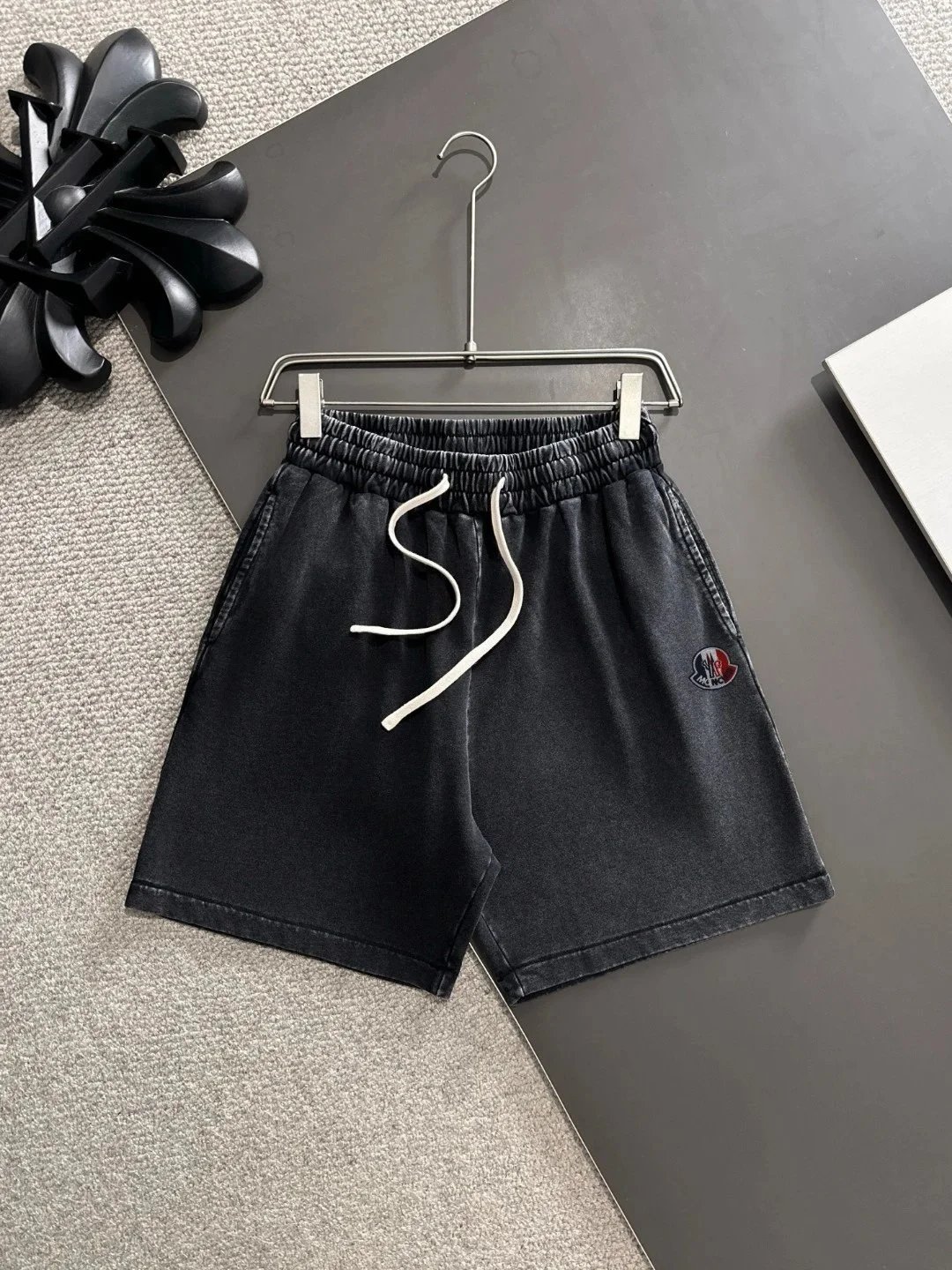 Burberry Shorts Elastic-Waist Drawstring — MONC*LER