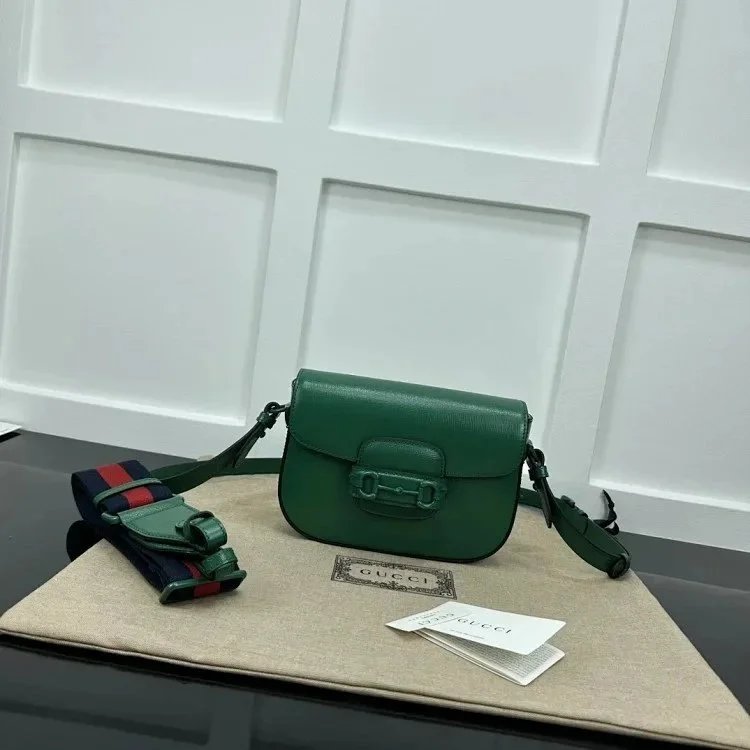 Gucci Multiple style codes: 598127, 517350, 499621, 757309 — 20.5-14.5 -5